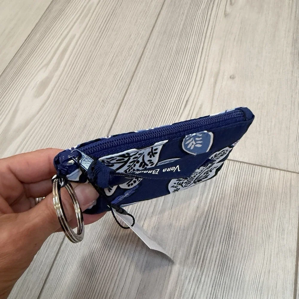 Vera Bradley TROPICS TAPESTRY Zip‎ ID Case NWT Blue